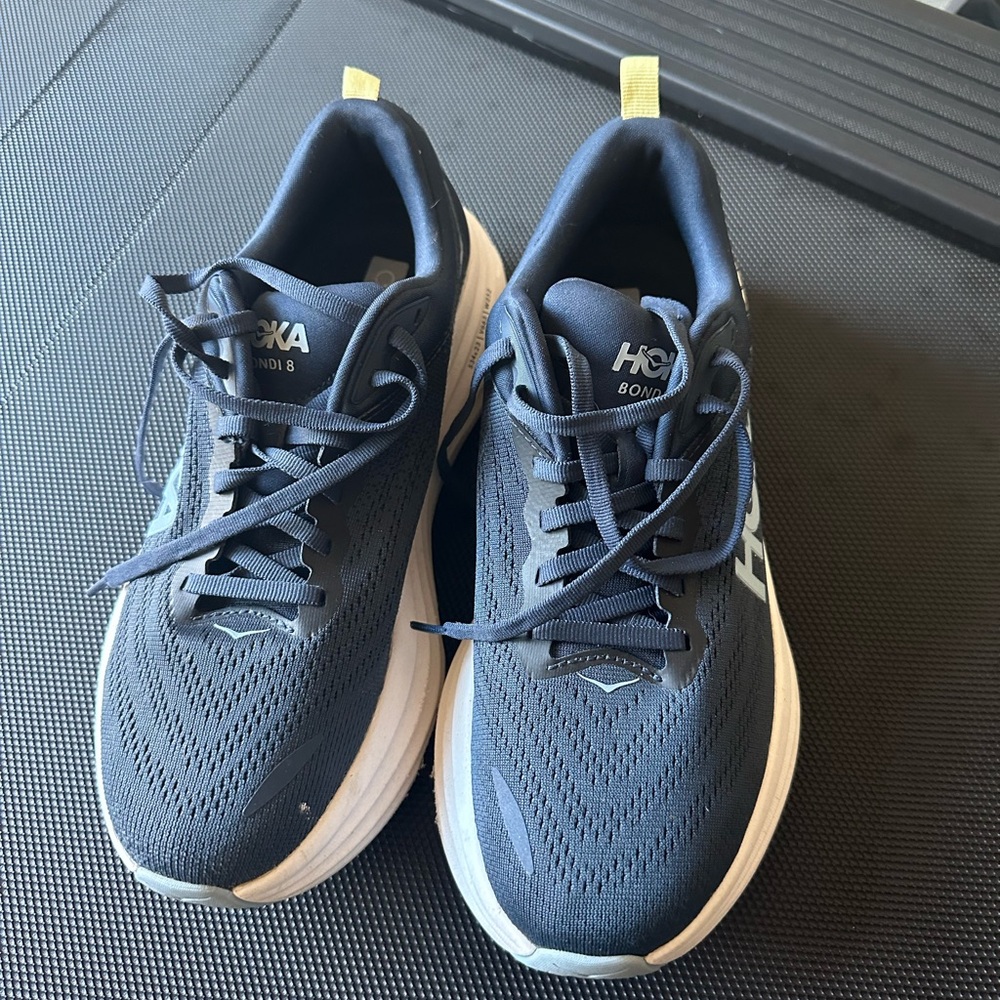 Hoka  Bondi 8 Dark Blue Athletic Shoes